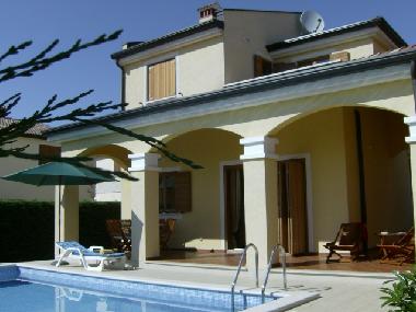 Villa in Zbandaj (Istarska) or holiday homes and vacation rentals