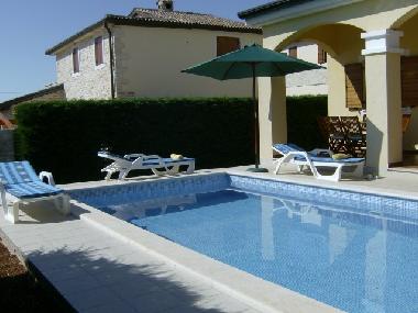 Villa in Zbandaj (Istarska) or holiday homes and vacation rentals