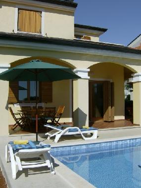 Villa in Zbandaj (Istarska) or holiday homes and vacation rentals