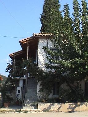Holiday House in Chatzi (Korinthia) or holiday homes and vacation rentals