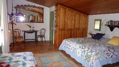 Holiday House in Peratallada (Girona) or holiday homes and vacation rentals