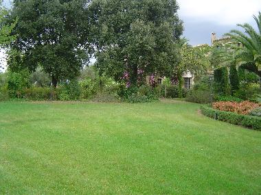 Villa in Fonteta (Girona) or holiday homes and vacation rentals