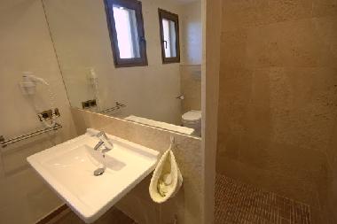 Villa in Fonteta (Girona) or holiday homes and vacation rentals