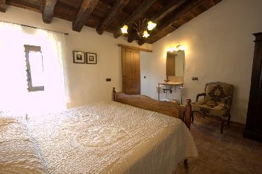 Villa in Fonteta (Girona) or holiday homes and vacation rentals