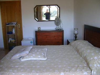 Independet room with private bathroom