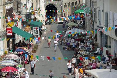 Lauzun boot fair/ vide grenier