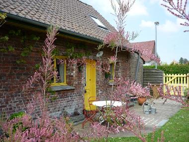 Holiday House in Esquelbecq (Nord) or holiday homes and vacation rentals