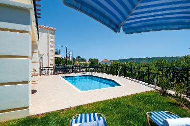 Villa in 11111 (Chania) or holiday homes and vacation rentals