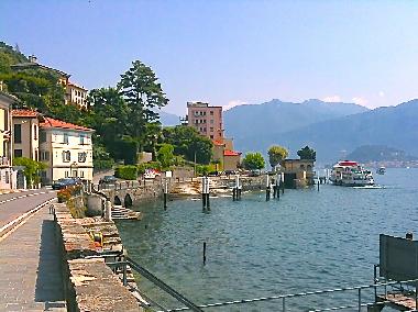 Tremezzo with the ferry terminal
