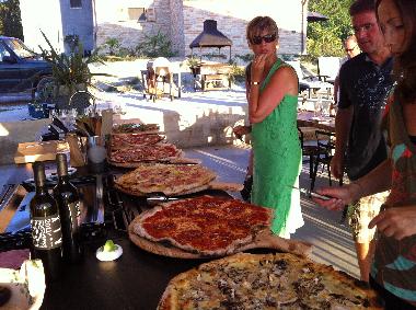 Pizza night; Big pizzas, big succes