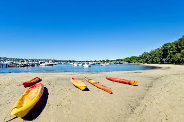Holiday Apartment in Rose Bay (New South Wales) or holiday homes and vacation rentals