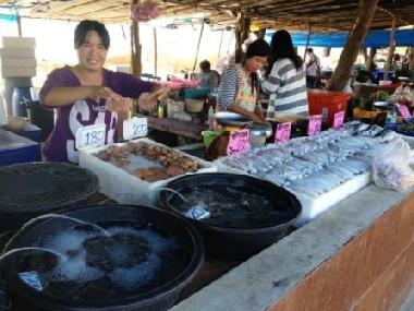 Holiday Apartment in Mae Phim (Rayong) or holiday homes and vacation rentals