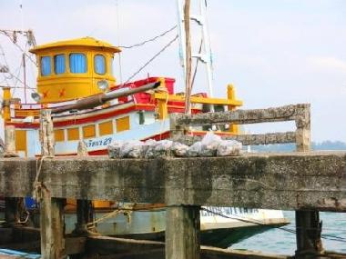 Holiday Apartment in Mae Phim (Rayong) or holiday homes and vacation rentals