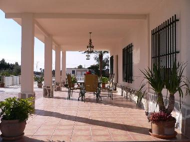 Chalet in Crevillente (Alicante / Alacant) or holiday homes and vacation rentals