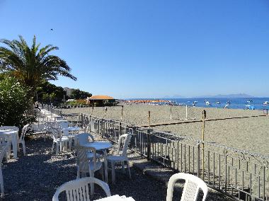 Patti Marina beach