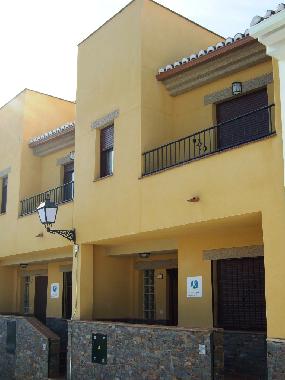 Holiday House in GUEVEJAR (Granada) or holiday homes and vacation rentals