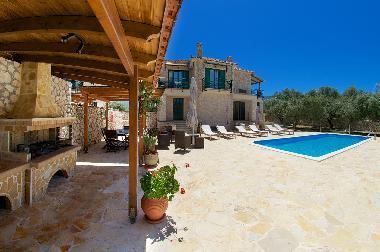 Stone Villa Erotokritos