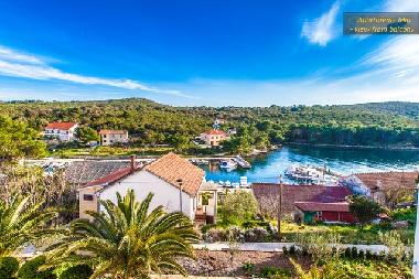 Holiday Apartment in Molat (Zadarska) or holiday homes and vacation rentals