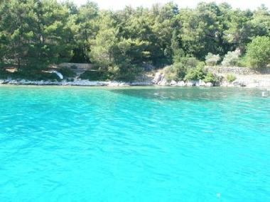 Holiday Apartment in Molat (Zadarska) or holiday homes and vacation rentals