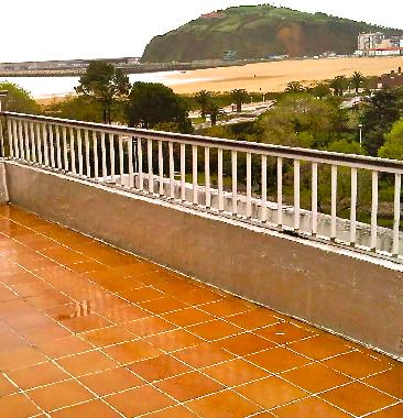 Holiday Apartment in Laredo (Cantabria) or holiday homes and vacation rentals
