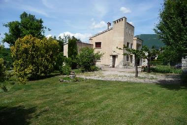 Holiday House in VALERNES (Alpes-de-Haute-Provence) or holiday homes and vacation rentals