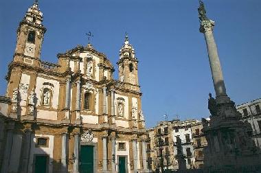 Church of San Domenico, 500 meters from the house on Via Roma