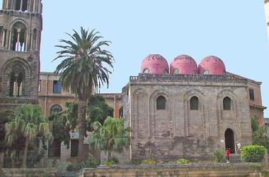 Church of Martorana and San Cataldo 300 meters from the house