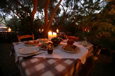 traditional cretan tavern