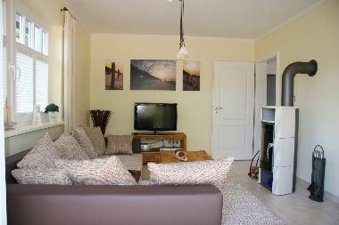 Holiday House in Zingst (Fischland-Dar-Zingst) or holiday homes and vacation rentals