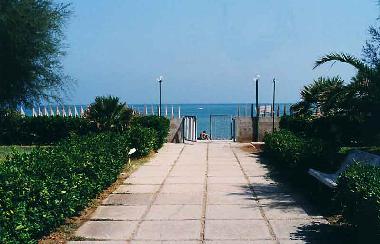 Holiday Apartment in Silvi Marina (Teramo) or holiday homes and vacation rentals