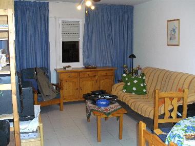 Holiday Apartment in Roquetas De Mar (Almera) or holiday homes and vacation rentals