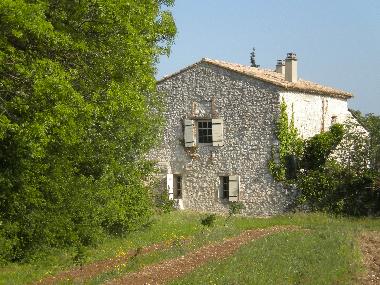 Holiday House in La Garde Adhmar (Drme) or holiday homes and vacation rentals