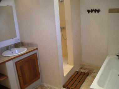 Holiday House in La Garde Adh�mar (Dr�me) or holiday homes and vacation rentals