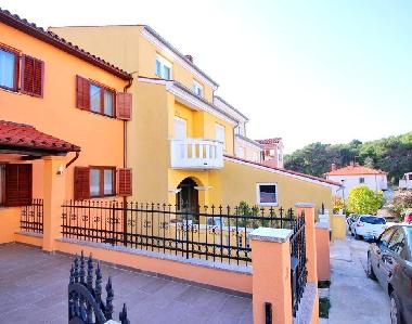 Holiday House in Pula (Istarska) or holiday homes and vacation rentals