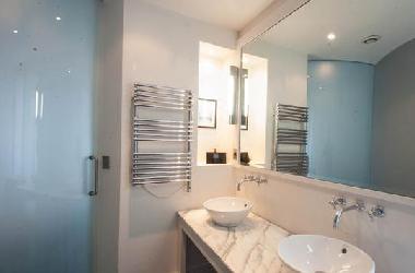 Bed and Breakfast in Paris (Paris) or holiday homes and vacation rentals