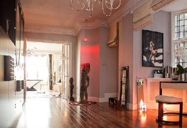 Bed and Breakfast in London (Surrey, East and West Sussex) or holiday homes and vacation rentals