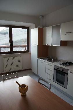 Bosco Rosso Sant Elena Kitchen