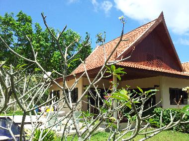 Villa in RAWAI (Phuket) or holiday homes and vacation rentals