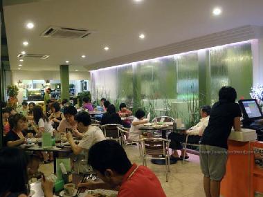 One Stop Cafe Very Popular