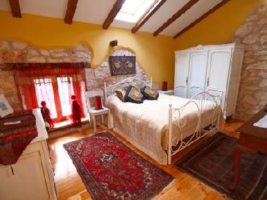 Holiday House in Marcana (Istarska) or holiday homes and vacation rentals