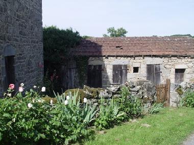 Holiday House in Saint Priest des Champs (Puy-de-D�me) or holiday homes and vacation rentals