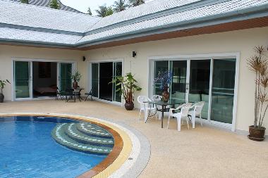 Villa in RAWAI (Phuket) or holiday homes and vacation rentals
