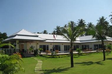 Villa in RAWAI (Phuket) or holiday homes and vacation rentals