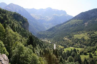 Holiday Apartment in Broto (Huesca) or holiday homes and vacation rentals