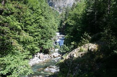 Holiday Apartment in Broto (Huesca) or holiday homes and vacation rentals