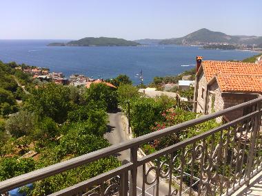 Holiday House in Sveti Stefan (Montenegro) or holiday homes and vacation rentals
