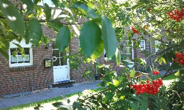 Holiday House in Varel (Nordsee-Festland / Ostfriesland) or holiday homes and vacation rentals