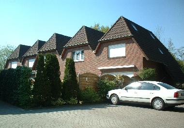 Holiday House in Varel (Nordsee-Festland / Ostfriesland) or holiday homes and vacation rentals