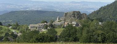 Holiday Apartment in Queyri�res (Haute-Loire) or holiday homes and vacation rentals