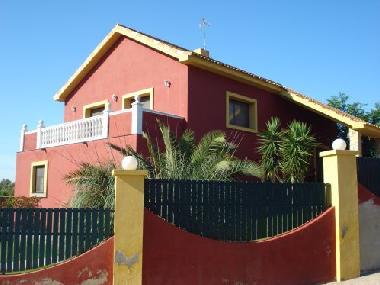 Holiday House in LA PUEBLA DEL RIO (Sevilla) or holiday homes and vacation rentals